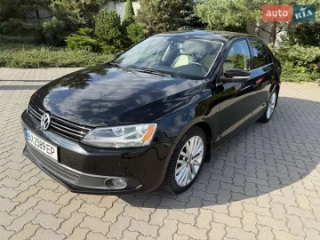 Авто Volkswagen Jetta 2013 № 7782577
