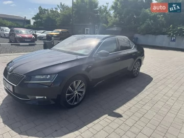 Авто Skoda Superb 2017 № 7782672