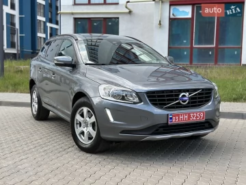 Авто Volvo Xc60 2017 № 7782673