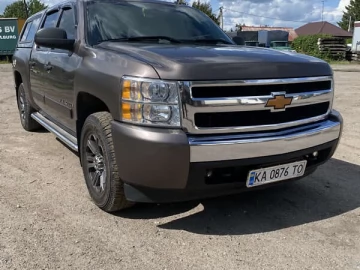 Авто Chevrolet Silverado 2008 № 7782675