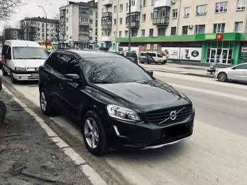 Авто Volvo Xc60 2017 № 7782707