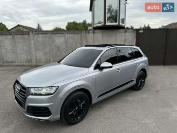 Авто Audi Q7 2018 № 7782728