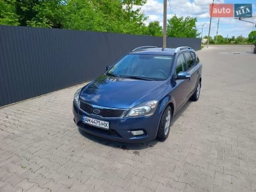 Авто KIA Ceed 2010 № 7782832