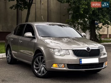 Авто Skoda Superb 2012 № 7782864