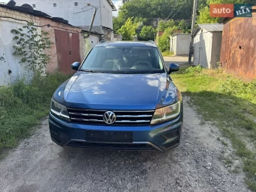 Авто Volkswagen Tiguan 2018 № 7782927