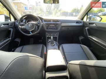 Авто Volkswagen Tiguan 2018 № 7782934