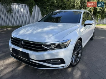 Авто Volkswagen Passat 2022 № 7782943