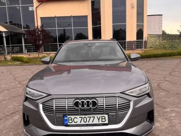 Авто Audi E-Tron 2019 № 7782961