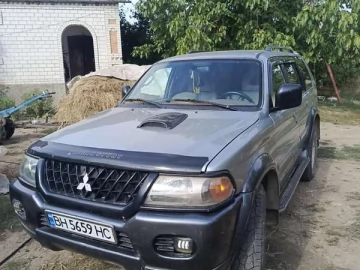 Авто Mitsubishi Pajero 2001 № 7783042