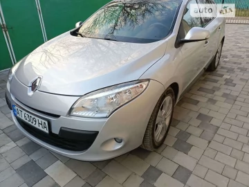 Авто Renault Megane 2010 № 7783073