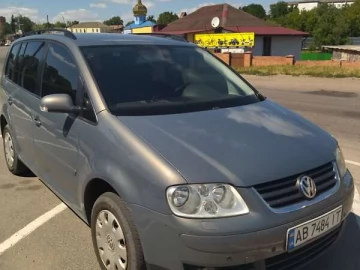Авто Volkswagen Touran 2004 № 7783087