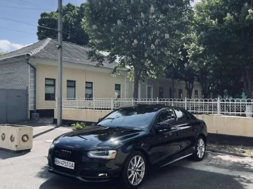 Авто Audi A4 2013 № 7783186