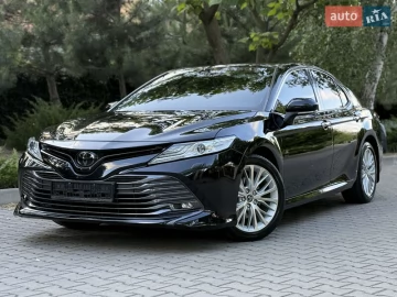 Авто Toyota Camry 2018 № 7783230