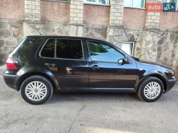 Авто Volkswagen Golf 2002 № 7783287