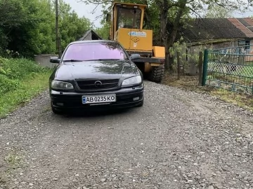Авто Opel Omega 2002 № 7783288