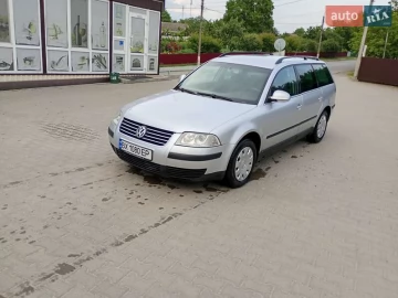 Авто Volkswagen Passat 2004 № 7783293