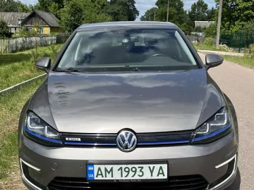 Авто Volkswagen E-Golf 2015 № 7783417