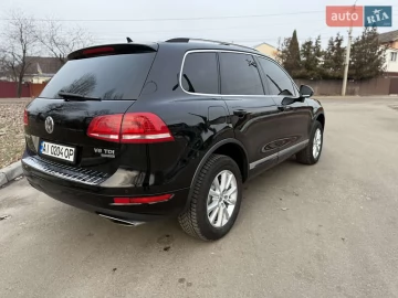 Авто Volkswagen Touareg 2013 № 7783477