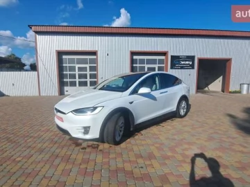 Авто Tesla Model X 2018 № 7783503