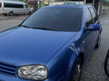Авто Volkswagen Golf 2000 № 7783521