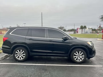 Авто Honda Pilot 2019 № 7783558
