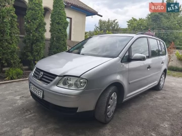 Авто Volkswagen Touran 2006 № 7783587