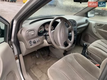 Авто Dodge Ram Van 2004 № 7783641