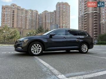 Авто Volkswagen Passat 2021 № 7783723