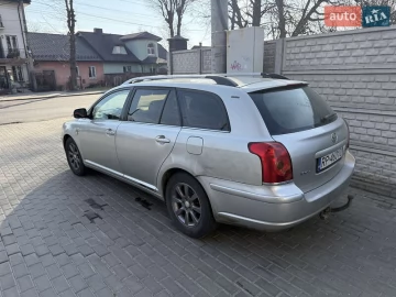 Авто Toyota Avensis 2004 № 7783736