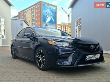 Авто Toyota Camry 2018 № 7783864