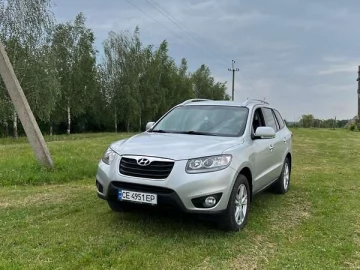 Авто Hyundai Santa Fe 2011 № 7784040
