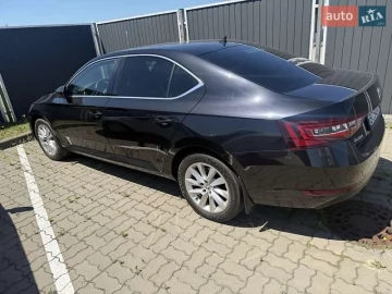 Авто Skoda Superb 2017 № 7784053