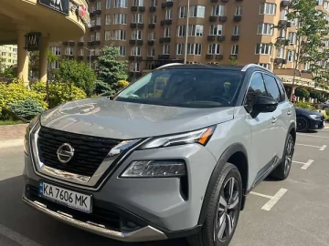 Авто Nissan Rogue 2021 № 7784070