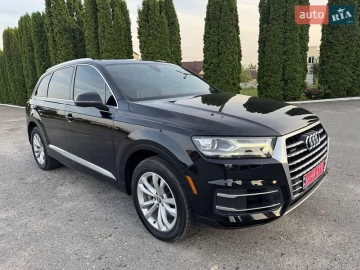 Авто Audi Q7 2019 № 7784075