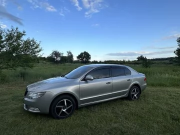 Авто Skoda Superb 2012 № 7784169