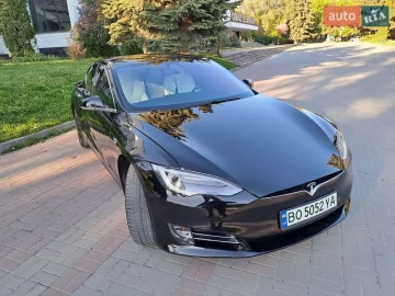 Авто Tesla Model S 2020 № 7784245