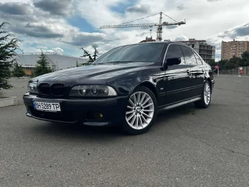 Авто BMW 5 Series 2000 № 7784308