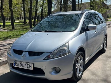 Авто Mitsubishi Grandis 2007 № 7784309