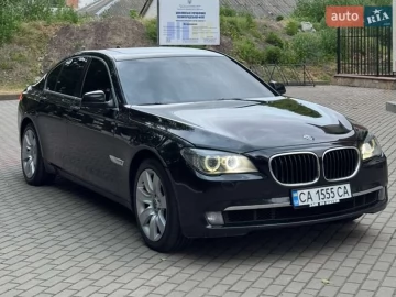 Авто BMW 7 Series 2012 № 7784354