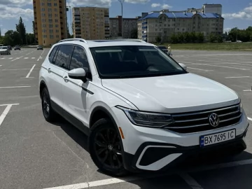 Авто Volkswagen Tiguan 2022 № 7784410