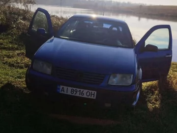 Авто Volkswagen Bora 2001 № 7784443