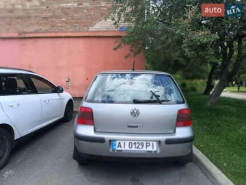 Авто Volkswagen Golf 2002 № 7784448
