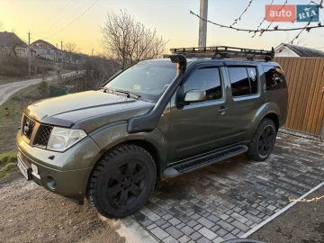 Авто Nissan Pathfinder 2005 № 7784546