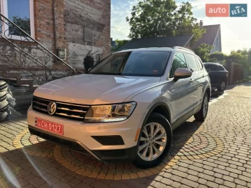 Авто Volkswagen Tiguan 2018 № 7784747
