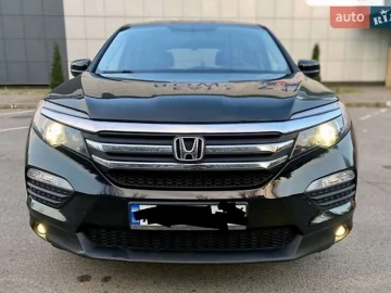 Авто Honda Pilot 2017 № 7784769