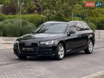 Авто Audi A4 2017 № 7784774