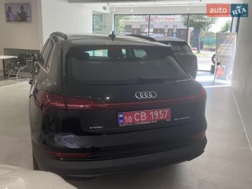 Авто Audi E-Tron 2020 № 7784783