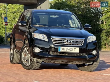 Авто Toyota Rav4 2010 № 7784927