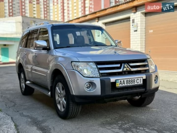 Авто Mitsubishi Pajero Wagon 2008 № 7784933