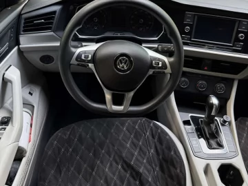 Авто Volkswagen Jetta 2018 № 7784945